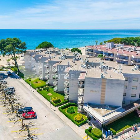 Uhc Dms Family Apartments Cambrils Exterior photo